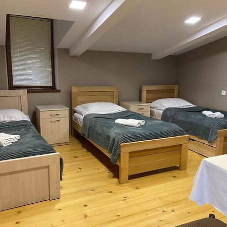 Anano'S Guesthouse ボルジョミ エクステリア 写真